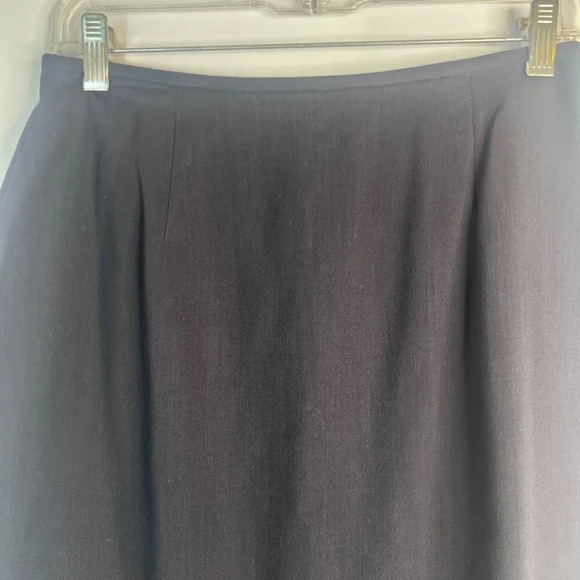Ann Taylor Black Vintage 100% Wool Made in USA Lined Lightweight Skirt Size 8/MD - Picture 3 of 10